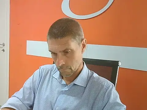 Snapshot of max79ve31 chatting on 09.10.25 max79ve31 online show from 09.10.25