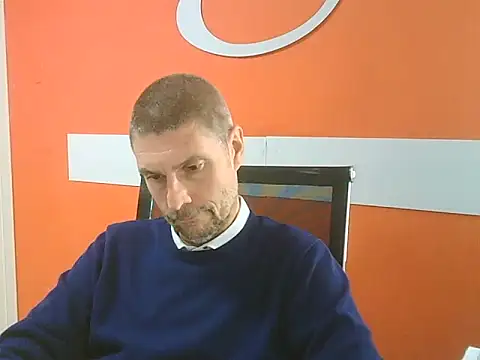 Snapshot of max79ve31 chatting on 10.28.25 max79ve31 online show from 10.28.25