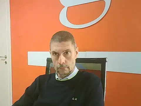 Snapshot of max79ve31 chatting on 11.14.25 max79ve31 online show from 11.14.25