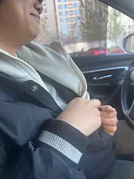 Snapshot of Fengbaby-555 chatting on 12.02.25 Fengbaby-555 online show from 12.02.25