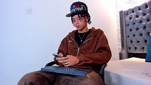 MARSHALL SPENCER online show from 02.11.26