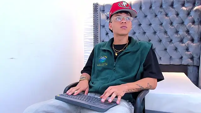 MARSHALL SPENCER online show from 04.11.26