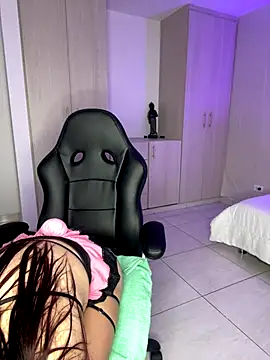 Snapshot of SofiaLust_Eup chatting on 11.09.25 SofiaLust Eup online show from 11.09.25