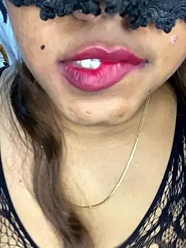 Snapshot of vinushi chatting on 02.20.26 vinushi online show from 02.20.26