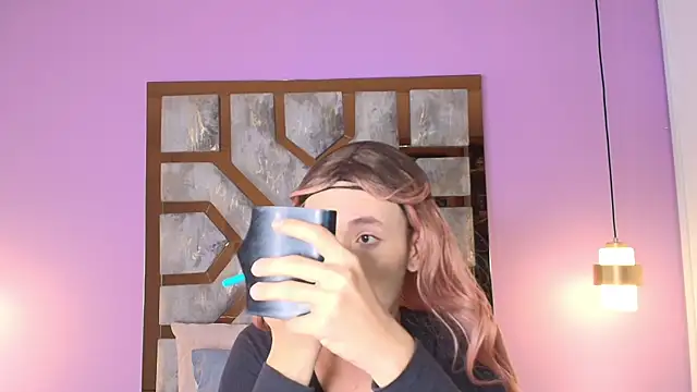 Electra Gosselin online show from 09.19.25