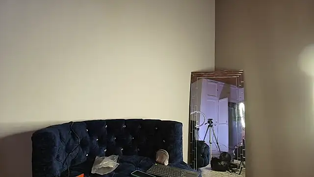 Electra Gosselin online show from 11.08.25