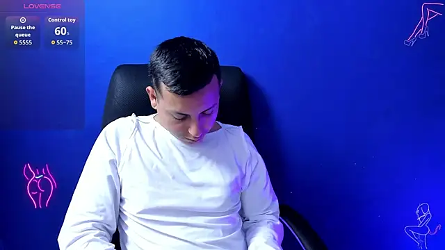 Snapshot of Sahira_and_Zaid chatting on 10.04.25 Sahira and Zaid online show from 10.04.25