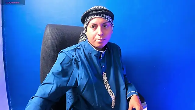 Snapshot of Sahira_and_Zaid chatting on 10.08.25 Sahira and Zaid online show from 10.08.25