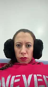 Snapshot of Biancamirage3 chatting on 11.04.25 Biancamirage3 online show from 11.04.25