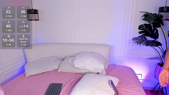 Snapshot of Dafne_Hillss chatting on 11.27.25 Dafne Hillss online show from 11.27.25