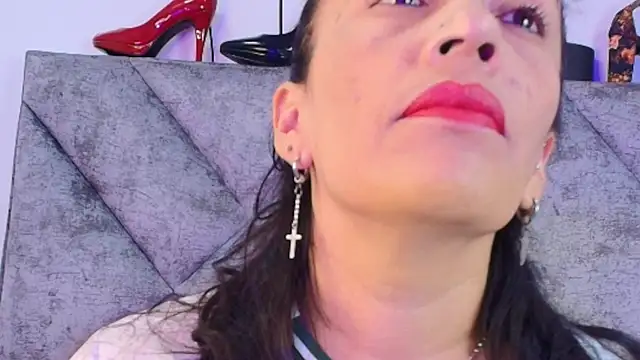 Shantey Laurent online show from 02.17.26