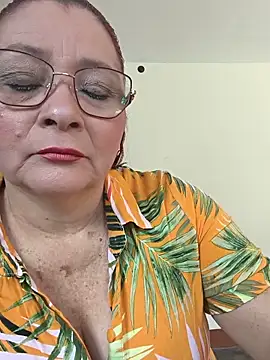 Snapshot of marfil_milf chatting on 05.24.26 marfil milf online show from 05.24.26