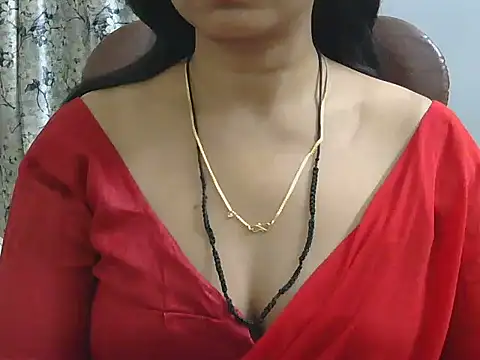 MISS SOMIYA online show from 03.28.26