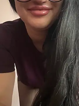 Molly-molly- online show from 10.30.25