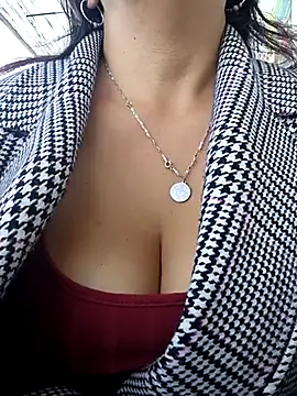 Misshot 01 online show from 10.14.25