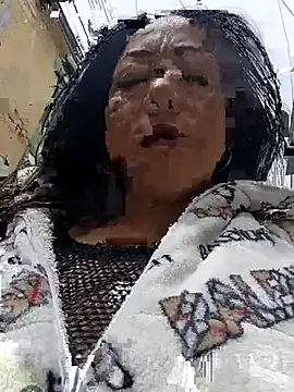 Misshot 01 online show from 10.17.25