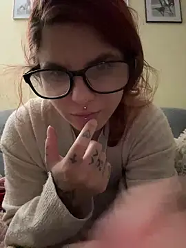 Brutecia2002 online show from 12.13.25