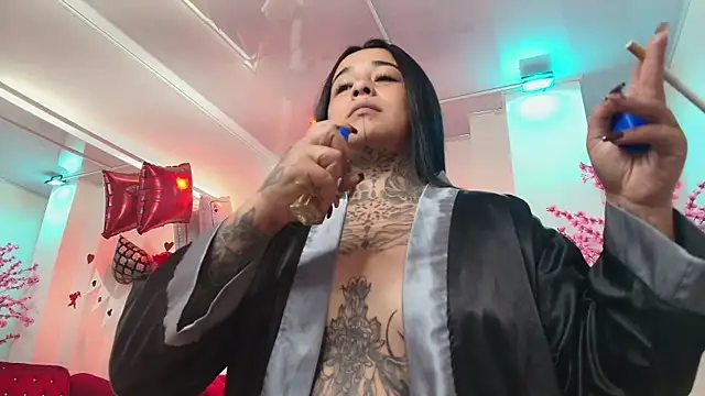 Black roseee online show from 02.15.26