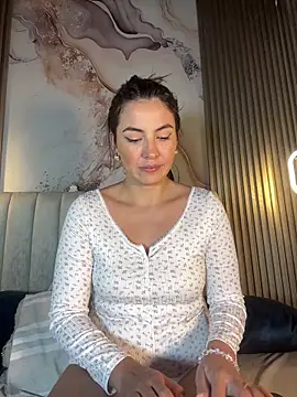 Dakota Evanns online show from 11.11.25