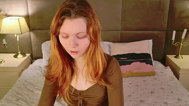 Snapshot of AlisHanson chatting on 01.19.26 AlisHanson online show from 01.19.26