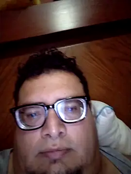 Santiagoqro85 online show from 10.03.25