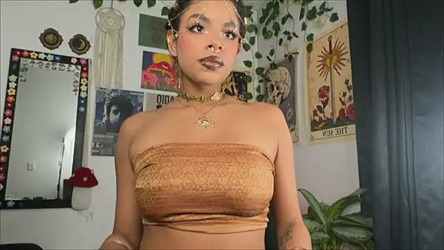 Raven luv online show from 11.21.25