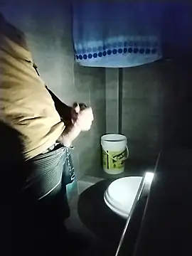 Snapshot of ThiagoFernandezChancay25 chatting on 11.17.25 ThiagoFernandezChancay25 online show from 11.17.25