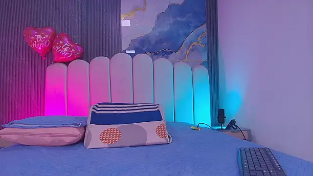 abbyrouss  online show from 03.06.26