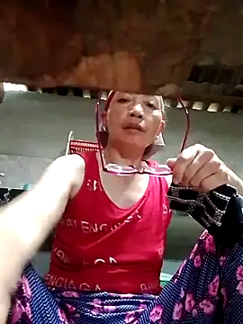 -Xuka-200 online show from 09.28.25