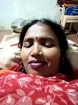Snapshot of Cm_pooja chatting on 11.10.25 Cm pooja online show from 11.10.25