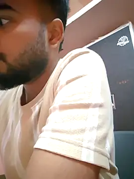 soniriyaa010101 online show from 11.15.25