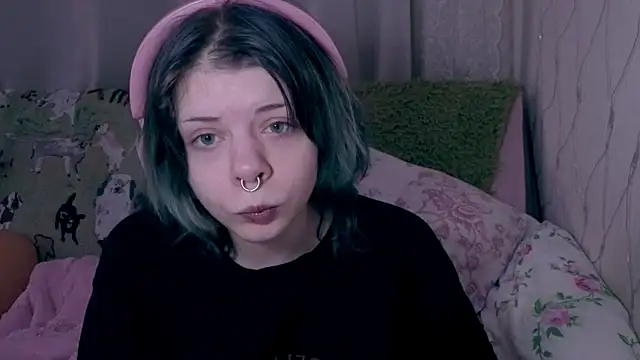 Alice Zev online show from 04.04.26