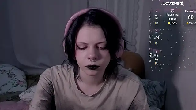 Snapshot of Alice_Zev chatting on 07.19.26 Alice Zev online show from 07.19.26