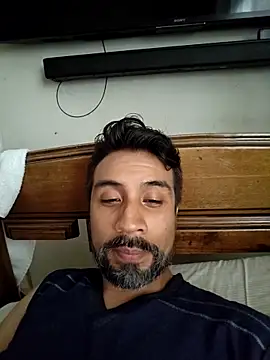 Snapshot of Mac50rus chatting on 09.14.25 Mac50rus online show from 09.14.25