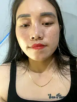 chipp-bong online show from 09.19.25