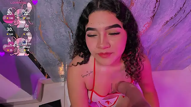 Snapshot of mia_cataleiya chatting on 11.18.25 mia cataleiya online show from 11.18.25