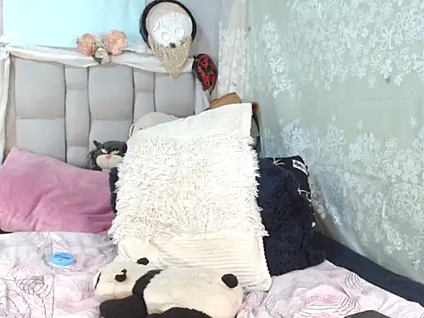 Snapshot of Dorland777 chatting on 11.20.25 Dorland777 online show from 11.20.25