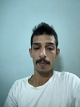 Snapshot of bisexevaa chatting on 09.19.25 bisexevaa online show from 09.19.25