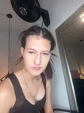 Caroline daring online show from 05.15.26