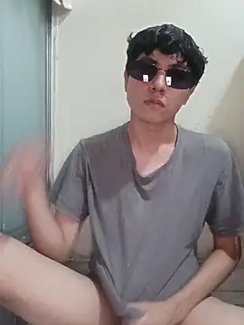 Snapshot of twinkboy593 chatting on 03.07.26 twinkboy593 online show from 03.07.26