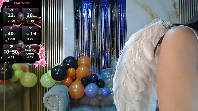 Snapshot of catalina5_s chatting on 10.31.25 catalina5 s online show from 10.31.25