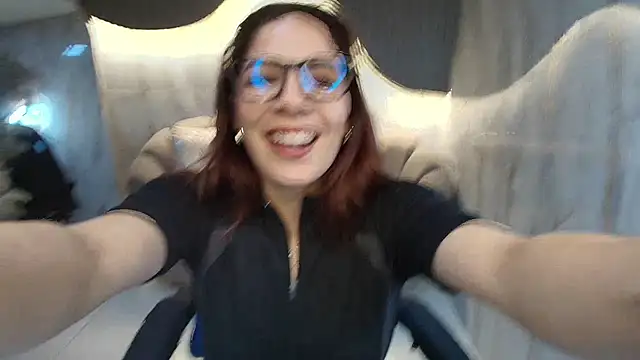 nadia r  online show from 07.21.26