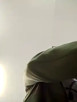 Astrid3 online show from 04.21.26