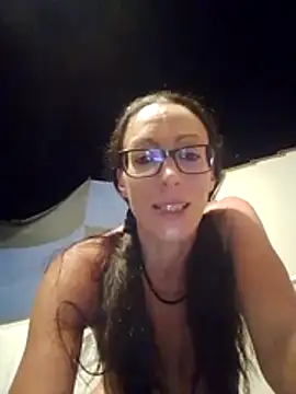 Snapshot of Astrid3 chatting on 06.17.26 Astrid3 online show from 06.17.26