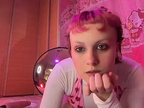 MystiqueRoxy online show from 09.11.25