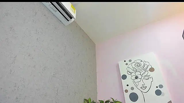 kissme luna online show from 02.10.26