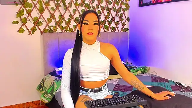 Snapshot of jessika_rabitts chatting on 09.27.25 jessika rabitts online show from 09.27.25