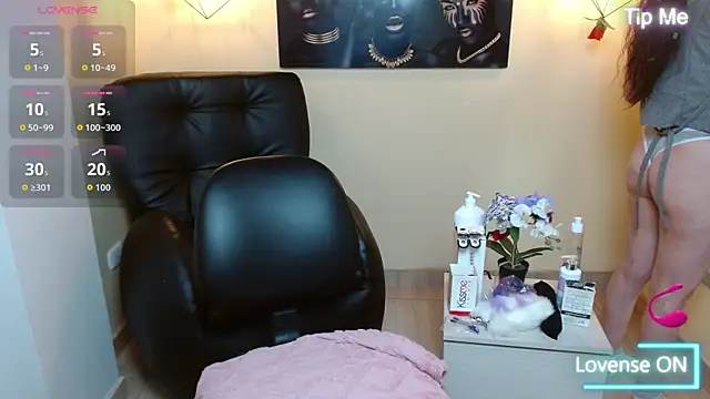 Bom BomXX online show from 01.12.26