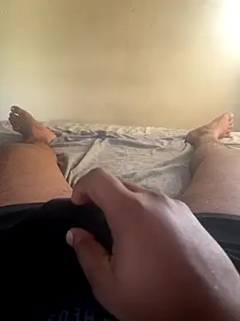 cookie-n-cream online show from 12.17.25