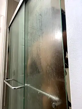 Snapshot of Cartyiii chatting on 12.14.25 Cartyiii online show from 12.14.25